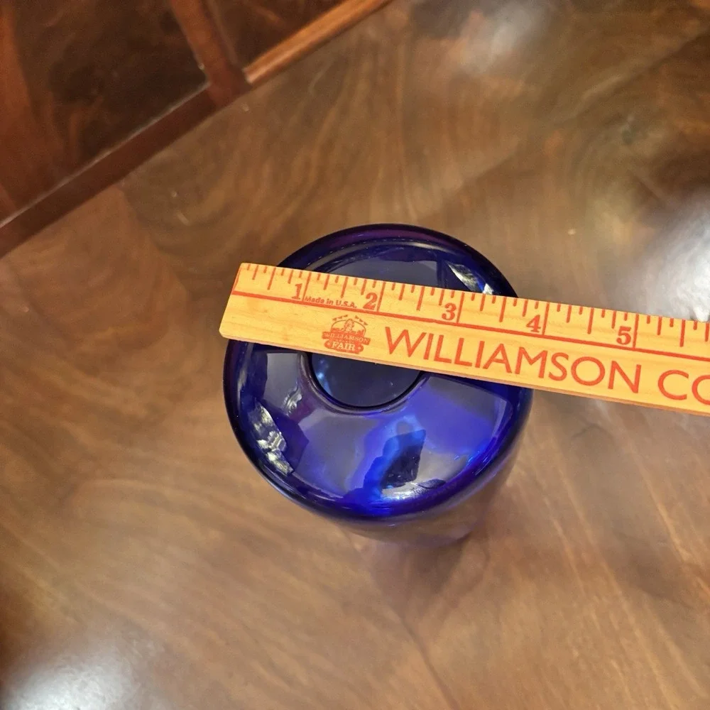 Vintage Cobalt Blue Art Glass Vase Heavy Clear Base Controlled Bubble 8